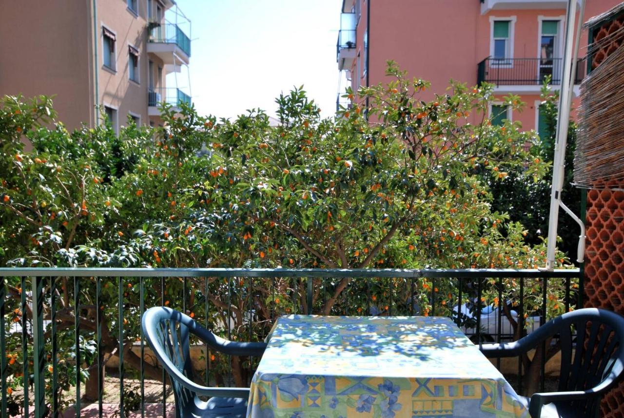 Appartamenti Con Giardino E Posto Auto Per Famiglie Finale Ligure Ngoại thất bức ảnh