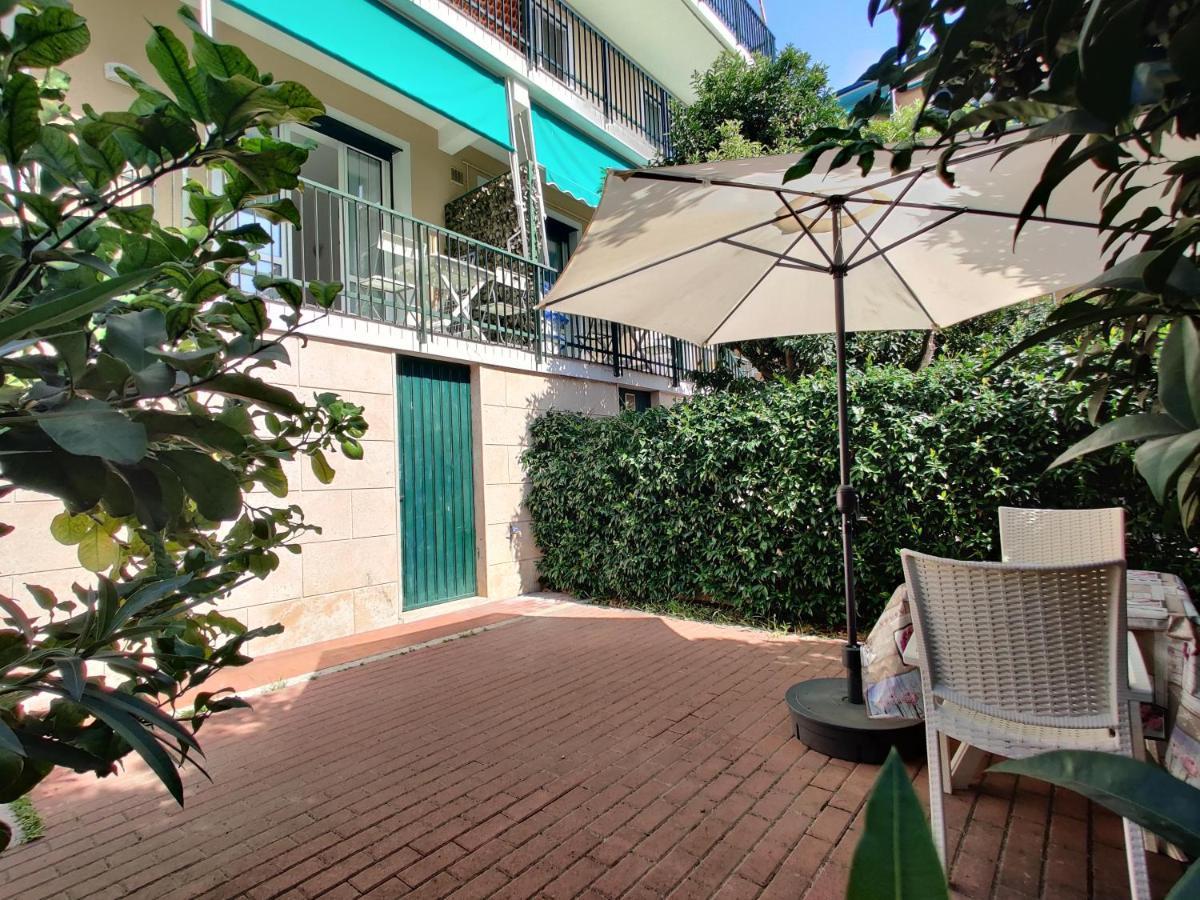 Appartamenti Con Giardino E Posto Auto Per Famiglie Finale Ligure Ngoại thất bức ảnh